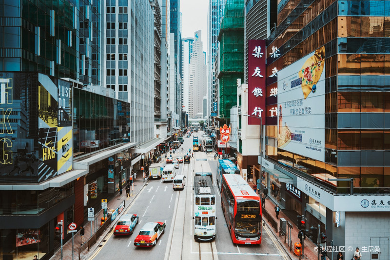 香港，我心中的璀璨明珠之光